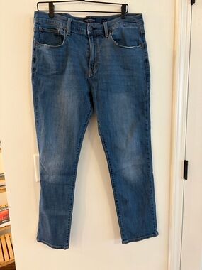 Men's Lucky Brand 223 Medium Wash Straight Jean - Size 34x30